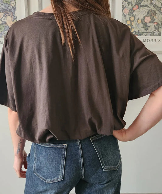 Polera café de mujer con efecto globo