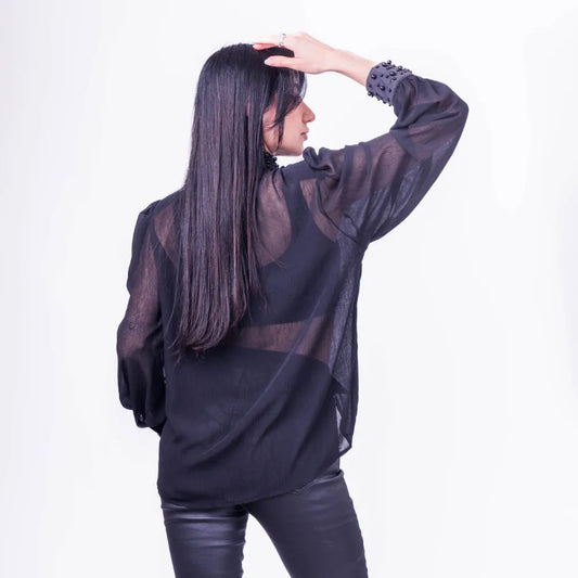 Blusa Negra Transparente con Perlas
